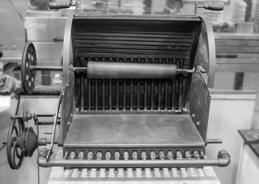 First automatic machine